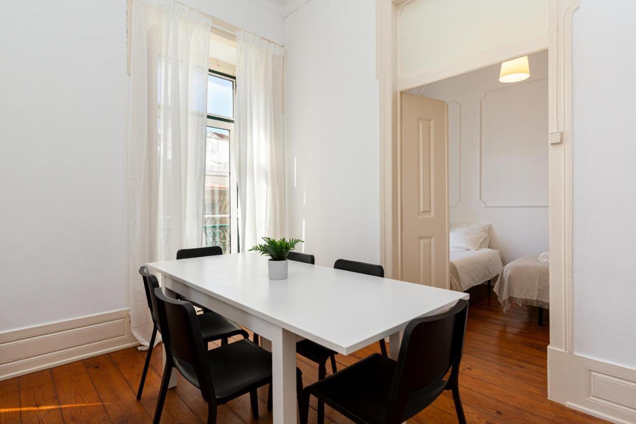 4Br Lisbon Apartment - Central Location ภายนอก รูปภาพ