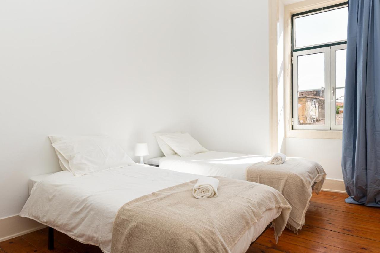 4Br Lisbon Apartment - Central Location ภายนอก รูปภาพ