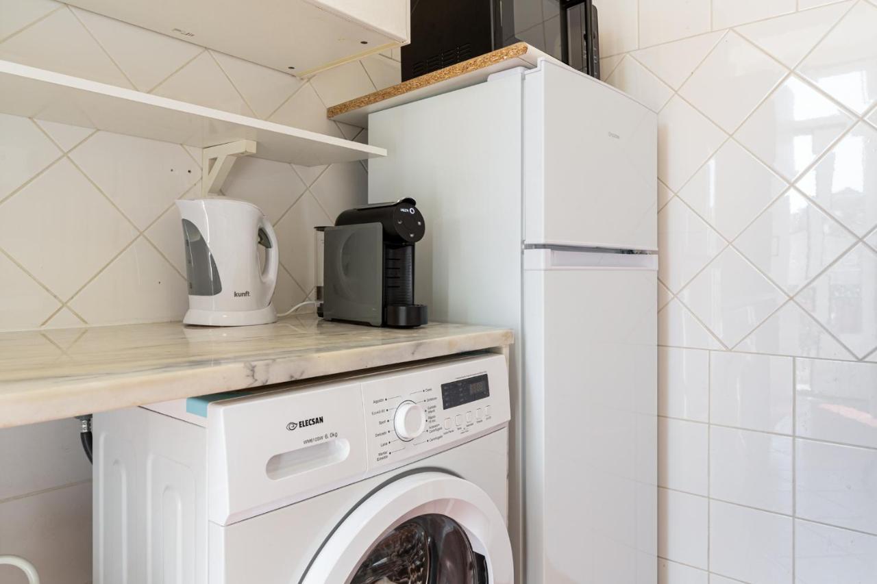4Br Lisbon Apartment - Central Location ภายนอก รูปภาพ